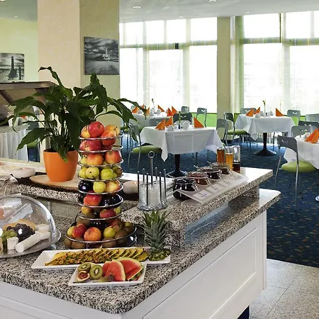 Lighthouse 3* Bensheim