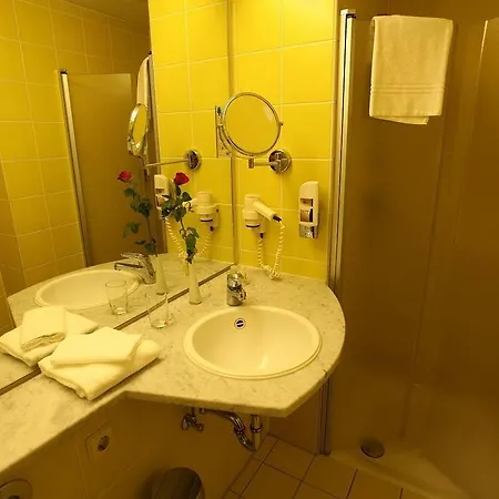 Hotel Lighthouse Bensheim